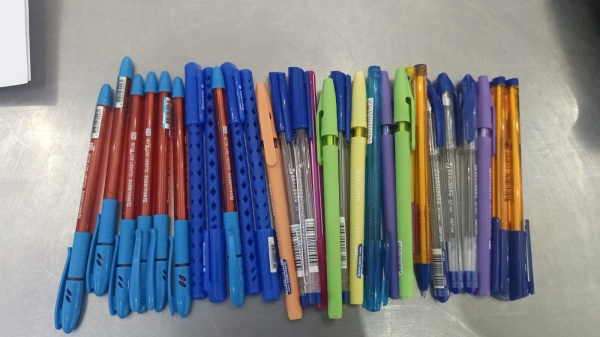 Ручка шариковая в ассортименте