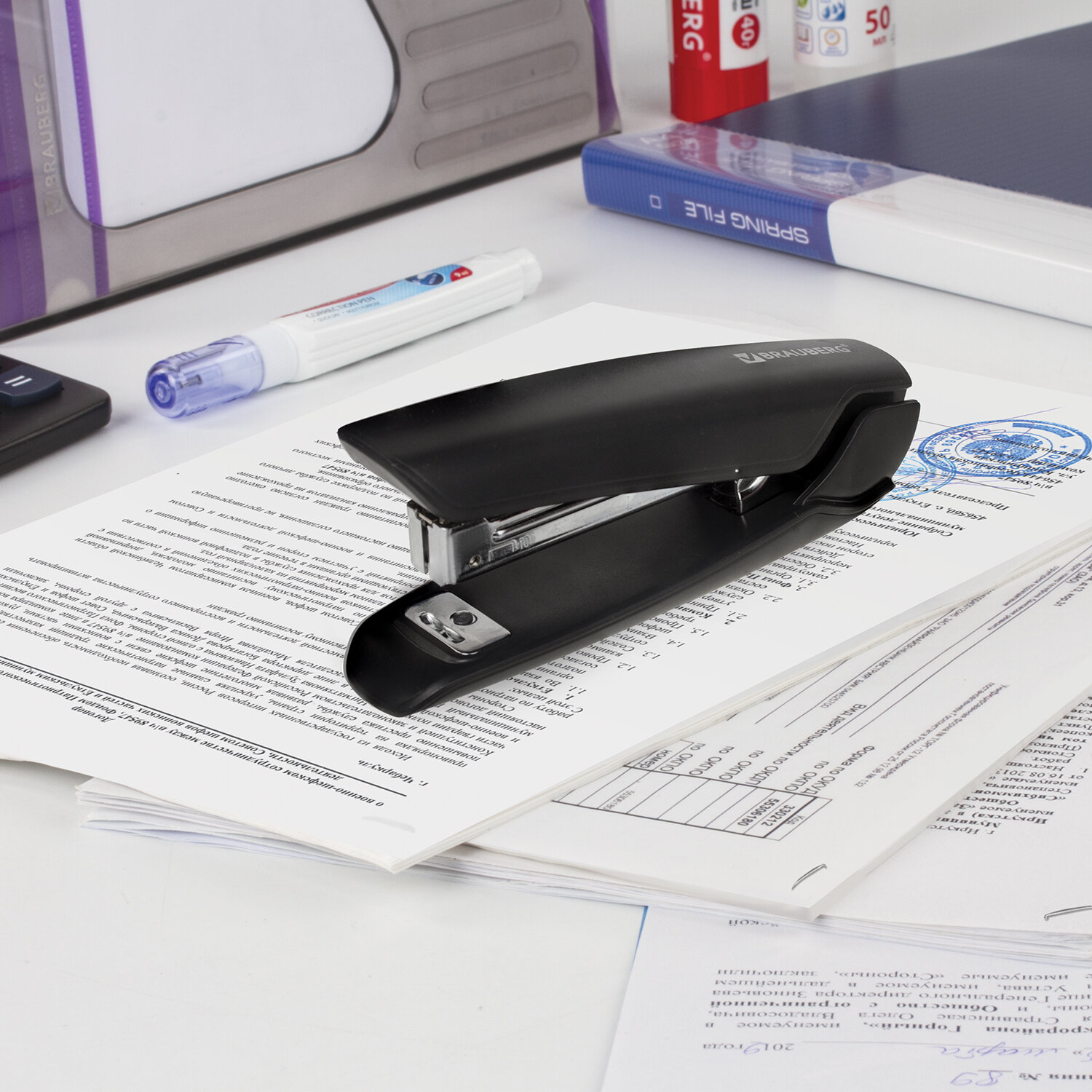 Степлер №10 BRAUBERG "ULTRA", до 20 листов, с антистеплером, черный, 228754